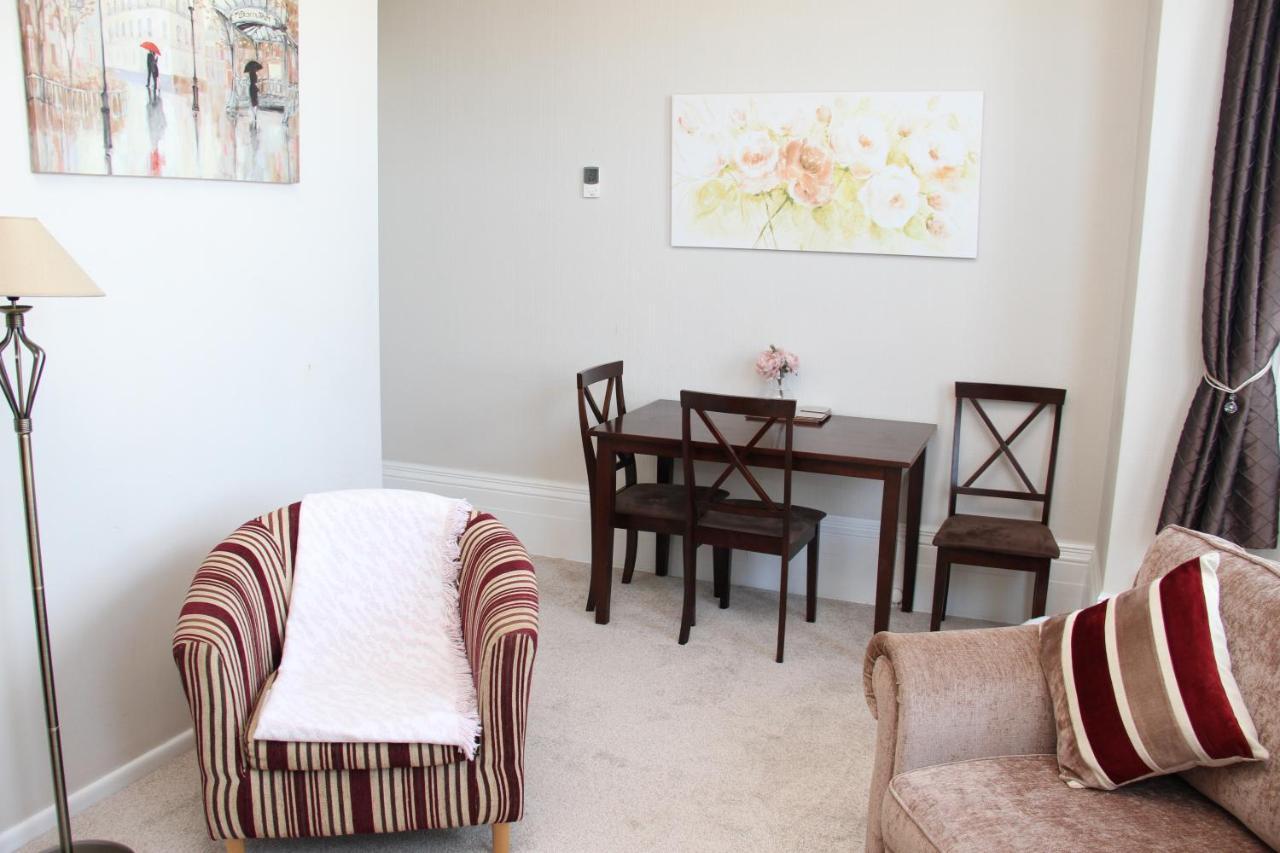 Parterre Holiday Apartments Sandown Ngoại thất bức ảnh