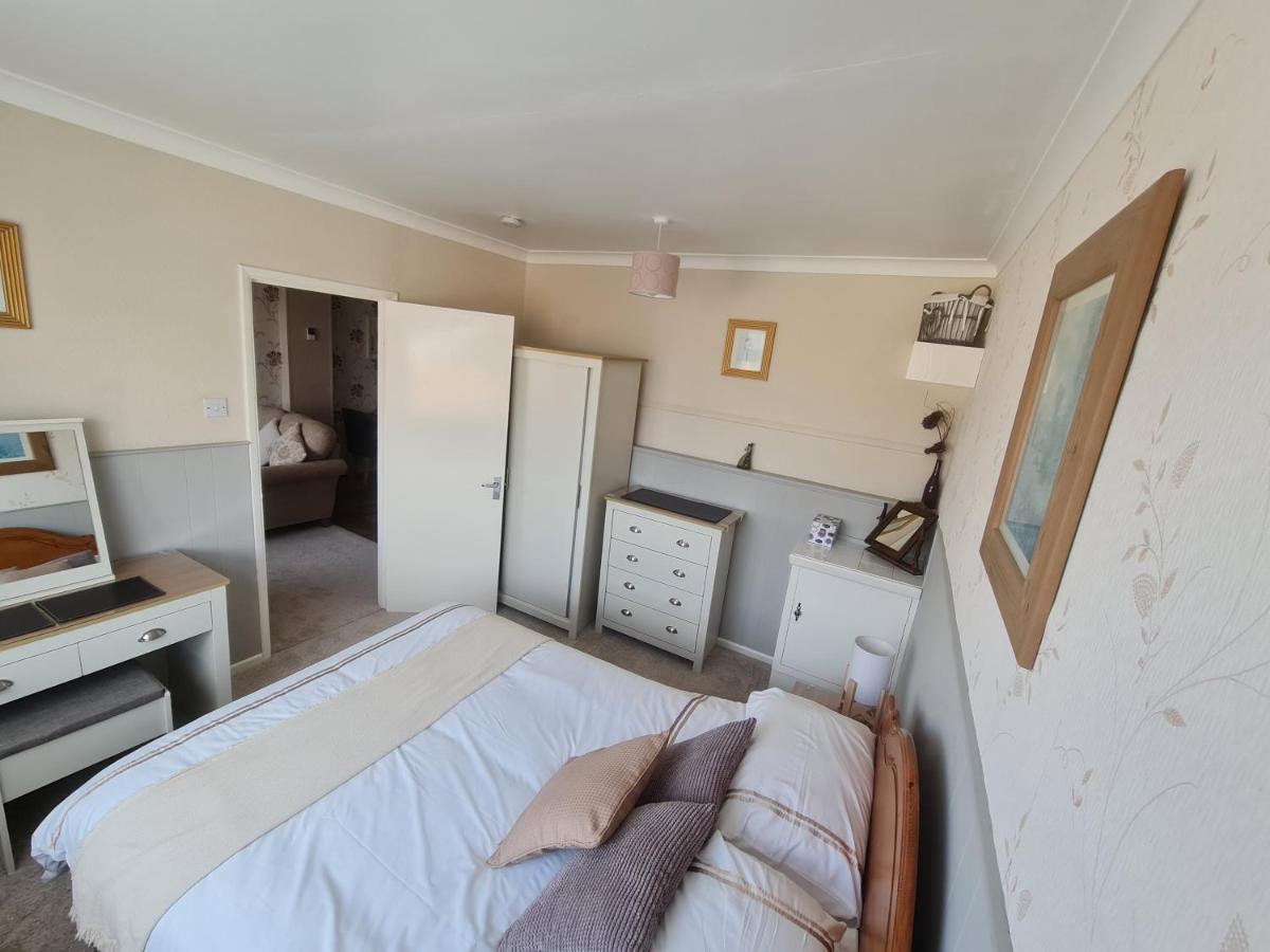 Parterre Holiday Apartments Sandown Ngoại thất bức ảnh